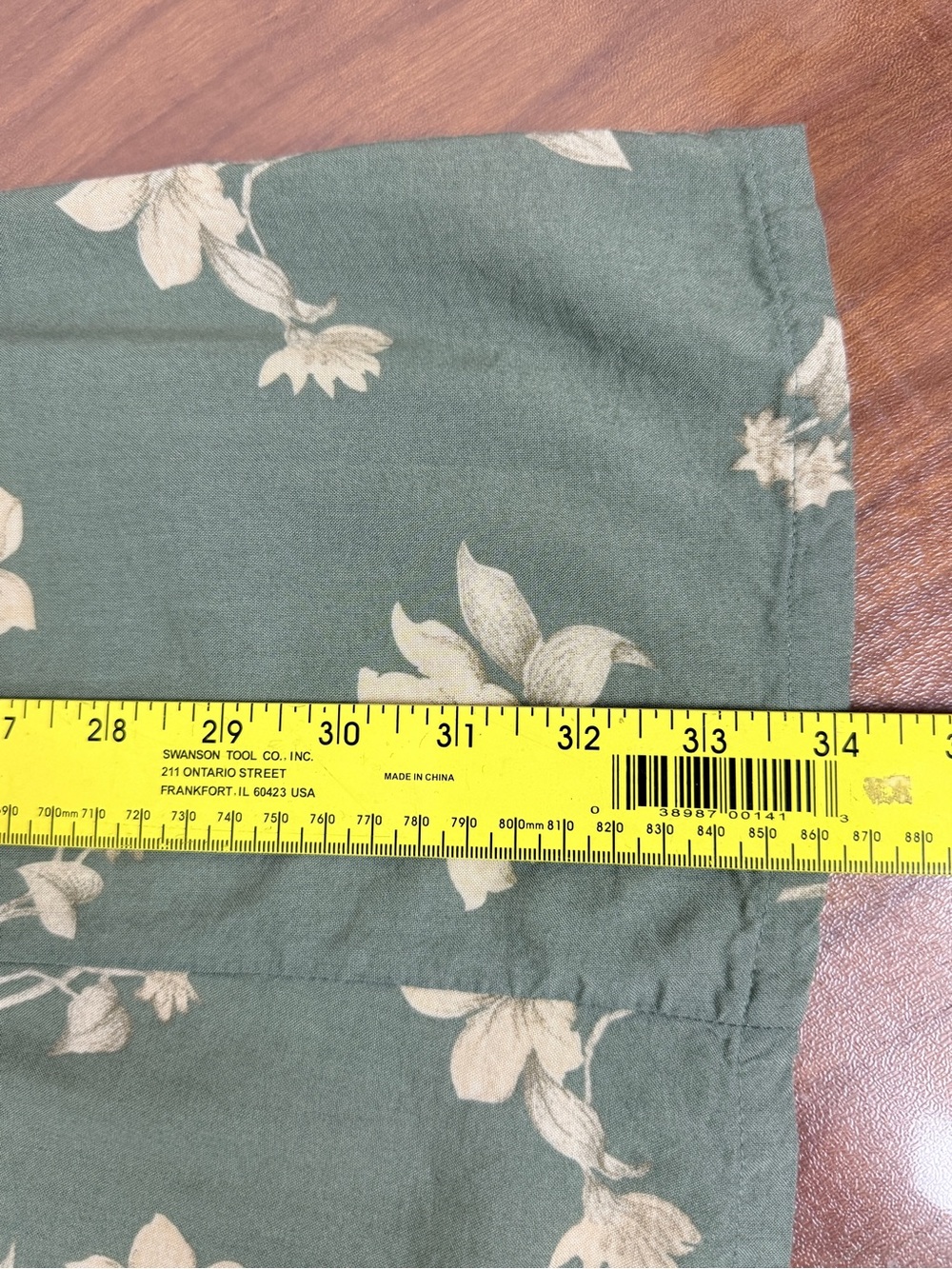 Vintage 90s Express Sage Green Floral Button Front Midi Skirt XS (24” waist” - Picture 7 of 8